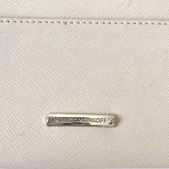 Rebecca Minkoff Cleo Wallet on a Chain  Warm Grey - Picture 3 of 8